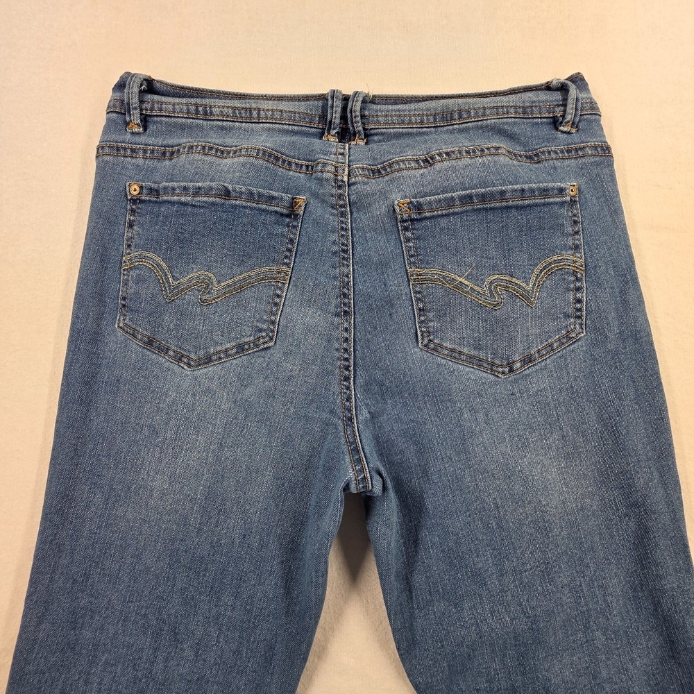 Wallflower Flirty Curvy High Rise Button Fly Flare Denim Distressed Faded Jeans - Picture 15 of 16